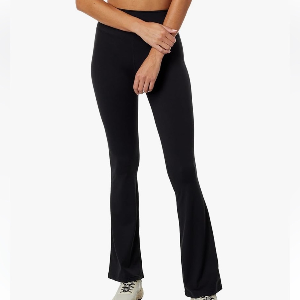 High Waist Rigor Flare by SPLITS59 - Black